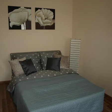 Deptak Jagiellonska Apartment *